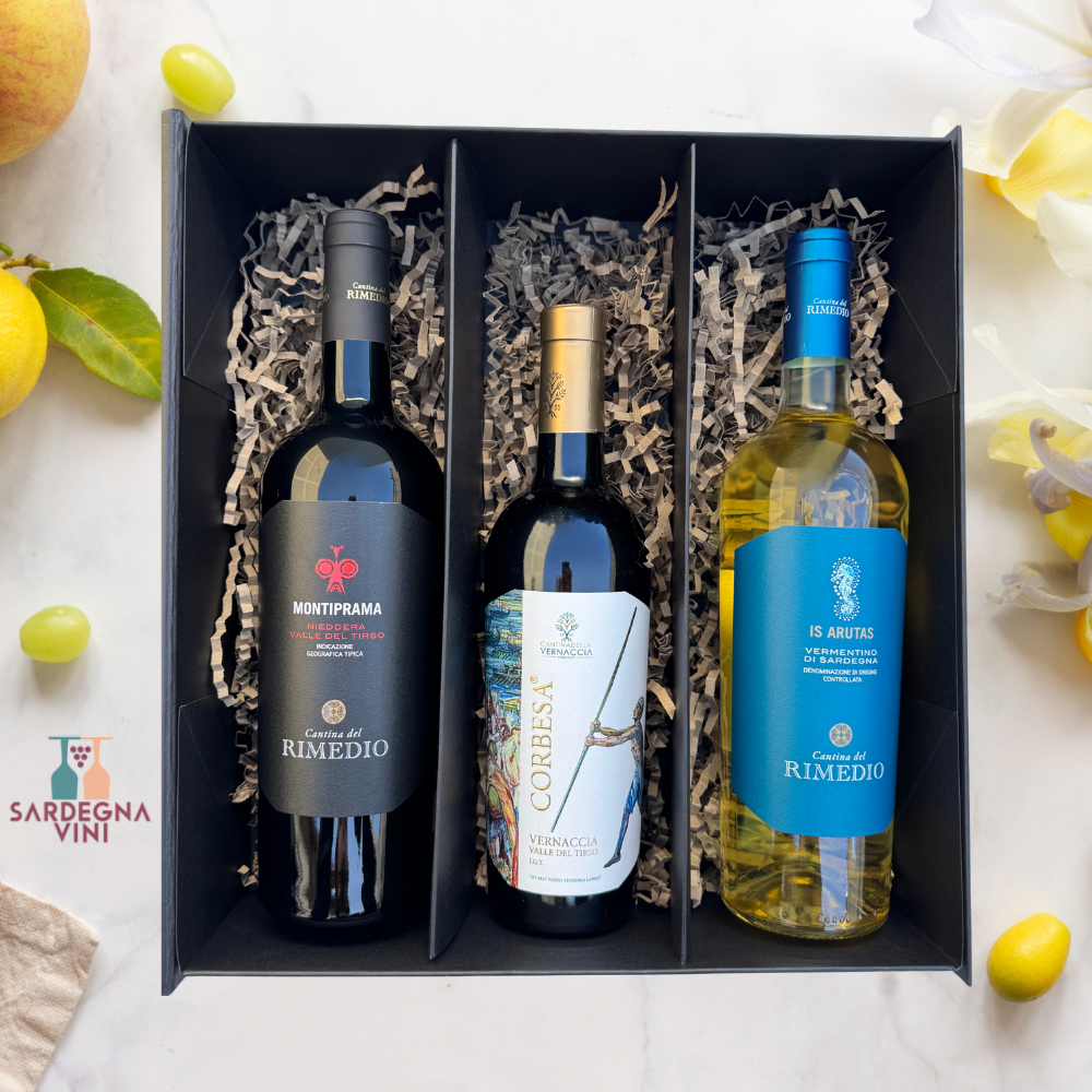 Gift box containing three bottles from Cantina del Rimedio, elegantly packaged for special occasions.