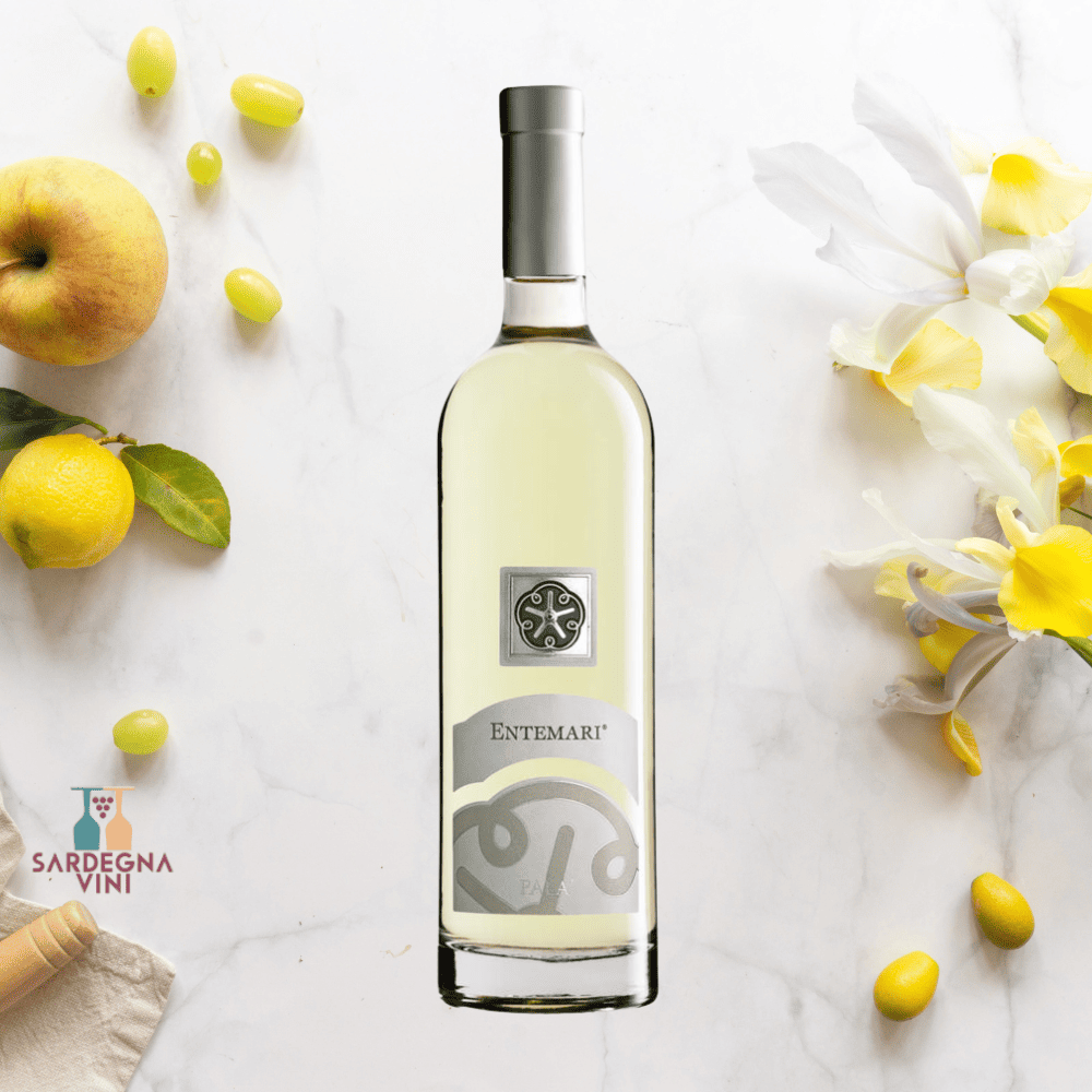 Entemari Isola dei Nuraghi 2021 white wine bottle by Cantina Pala with elegant label design and clear glass.