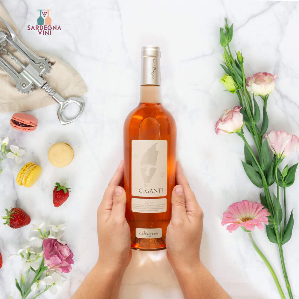 I Giganti Rosa IGT Tharros 2024 wine bottle, featuring a pink rosé label from Cantina Contini against a neutral background.