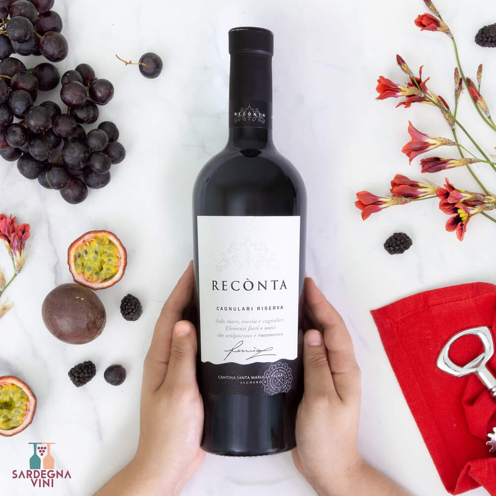 Reconta Cagnulari Alghero Riserva 2021 red wine bottle by Santa Maria La Palma with elegant label design.